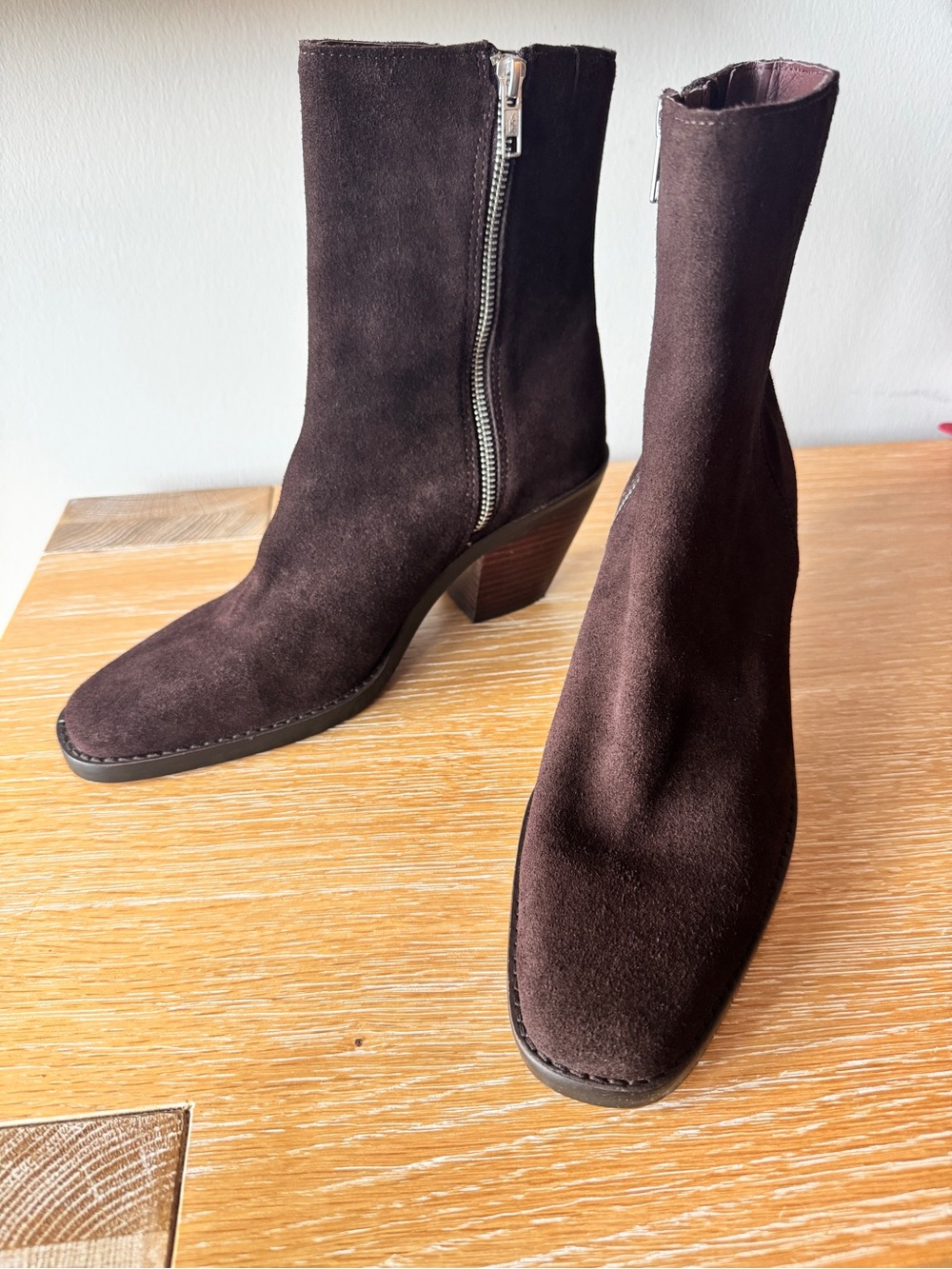 NWOB! MADEWELL Women’s The Idris Side-Zip Ankle Boot Coffee Bean Suede Size 9 - Picture 5 of 15